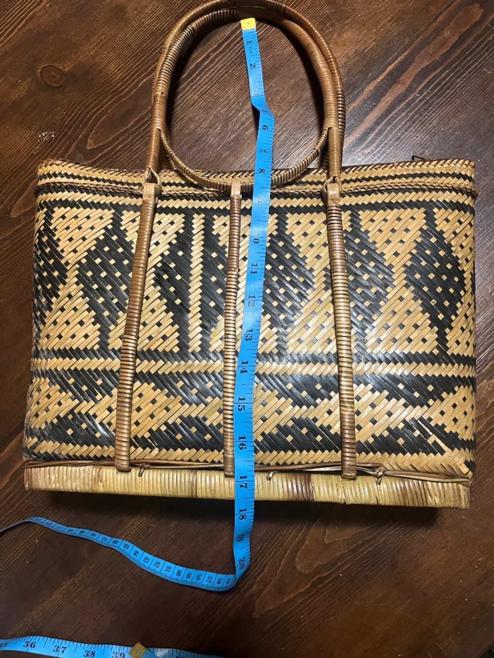 Filipino Vintage Woven Basket Purse with Handles and Zip Closure - Picture 3 of 16